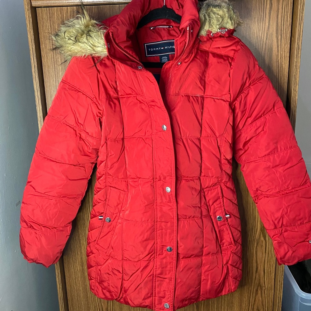 Tommy Hilfiger Puffer Coat Women Small Red Faux Fur Hood Quilted Insulated
